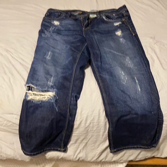 Women Capri jeans - Picture 1 of 3